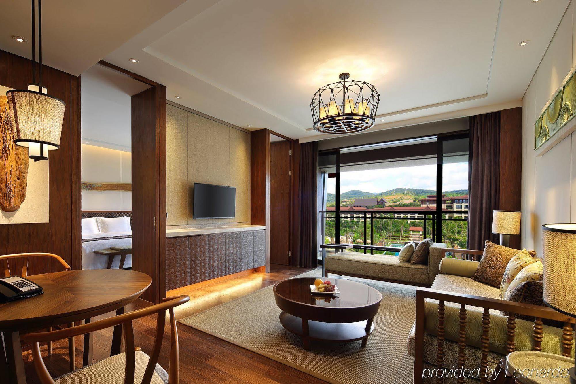 Crowne Plaza Resort Xishuangbanna Parkview Цзинхун Екстериор снимка